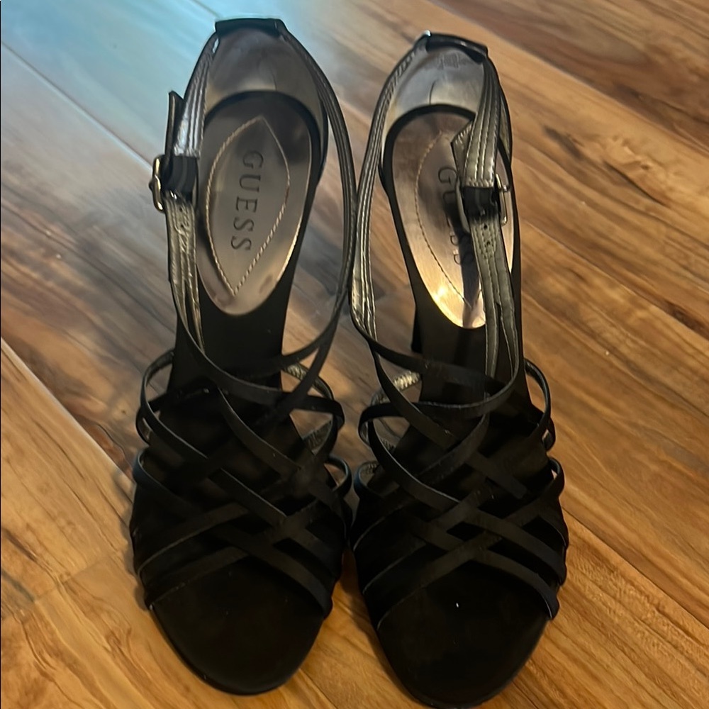 Guess Black Strappy Heels Elegant Design